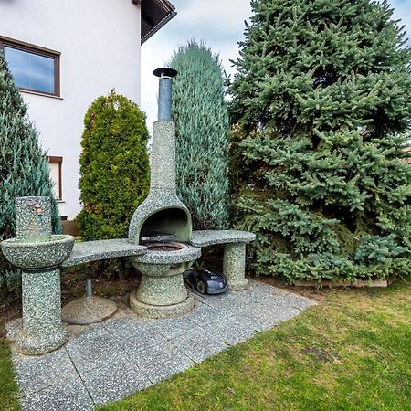 Zimzeleni Apartments Zreče Zewnętrze zdjęcie