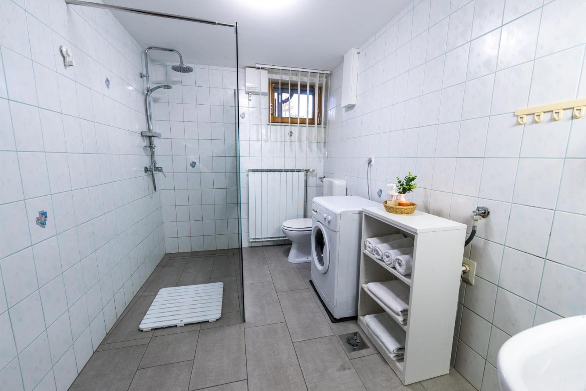 Zimzeleni Apartments Zreče Zewnętrze zdjęcie