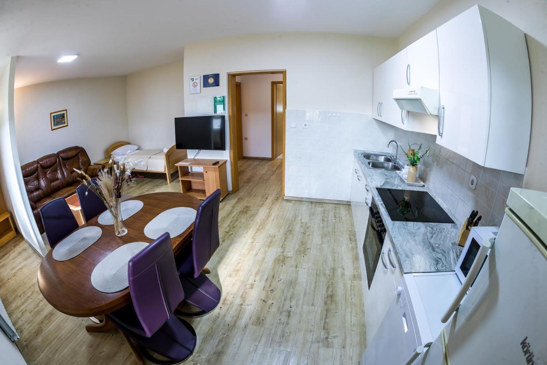 Zimzeleni Apartments Zreče Zewnętrze zdjęcie