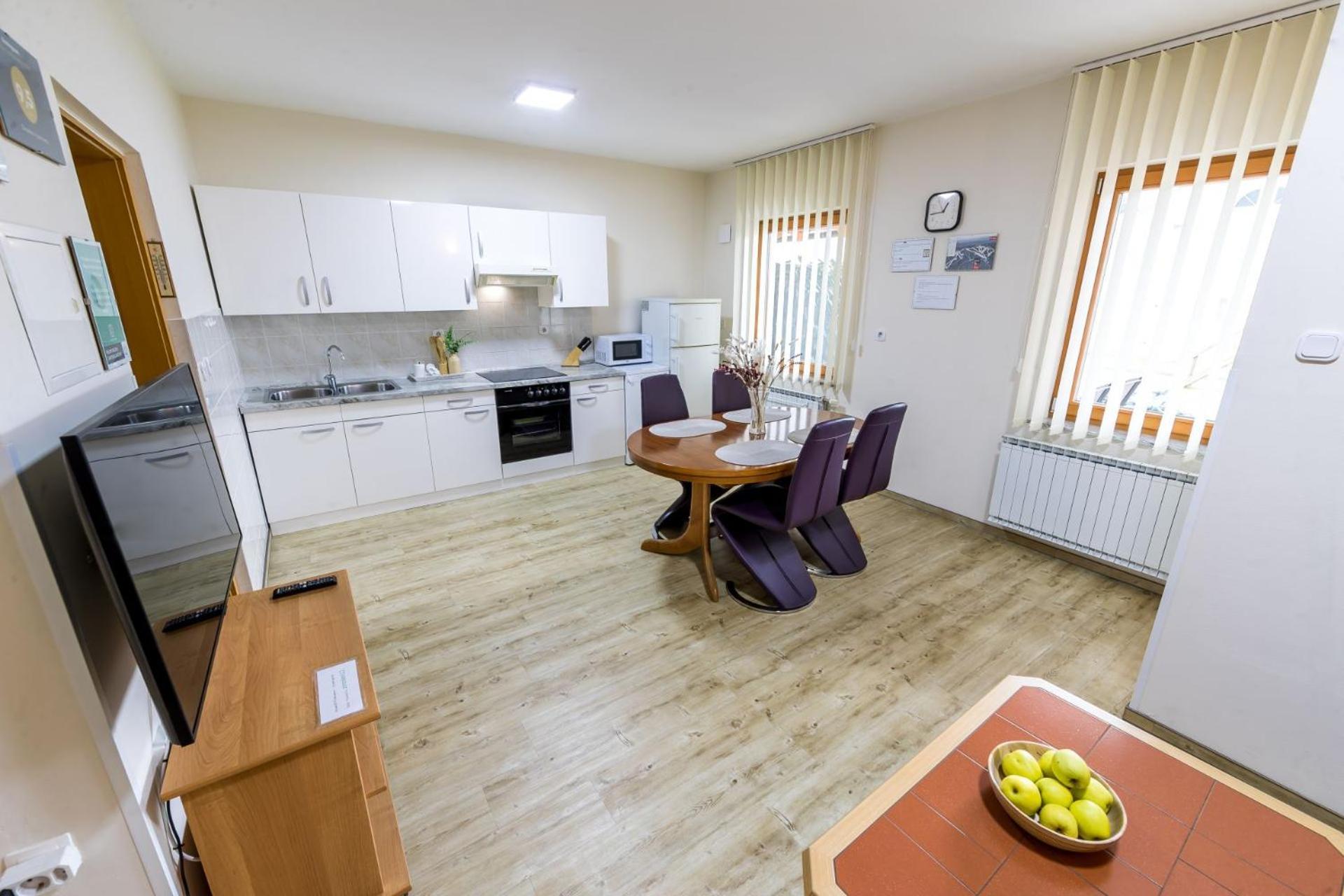 Zimzeleni Apartments Zreče Zewnętrze zdjęcie