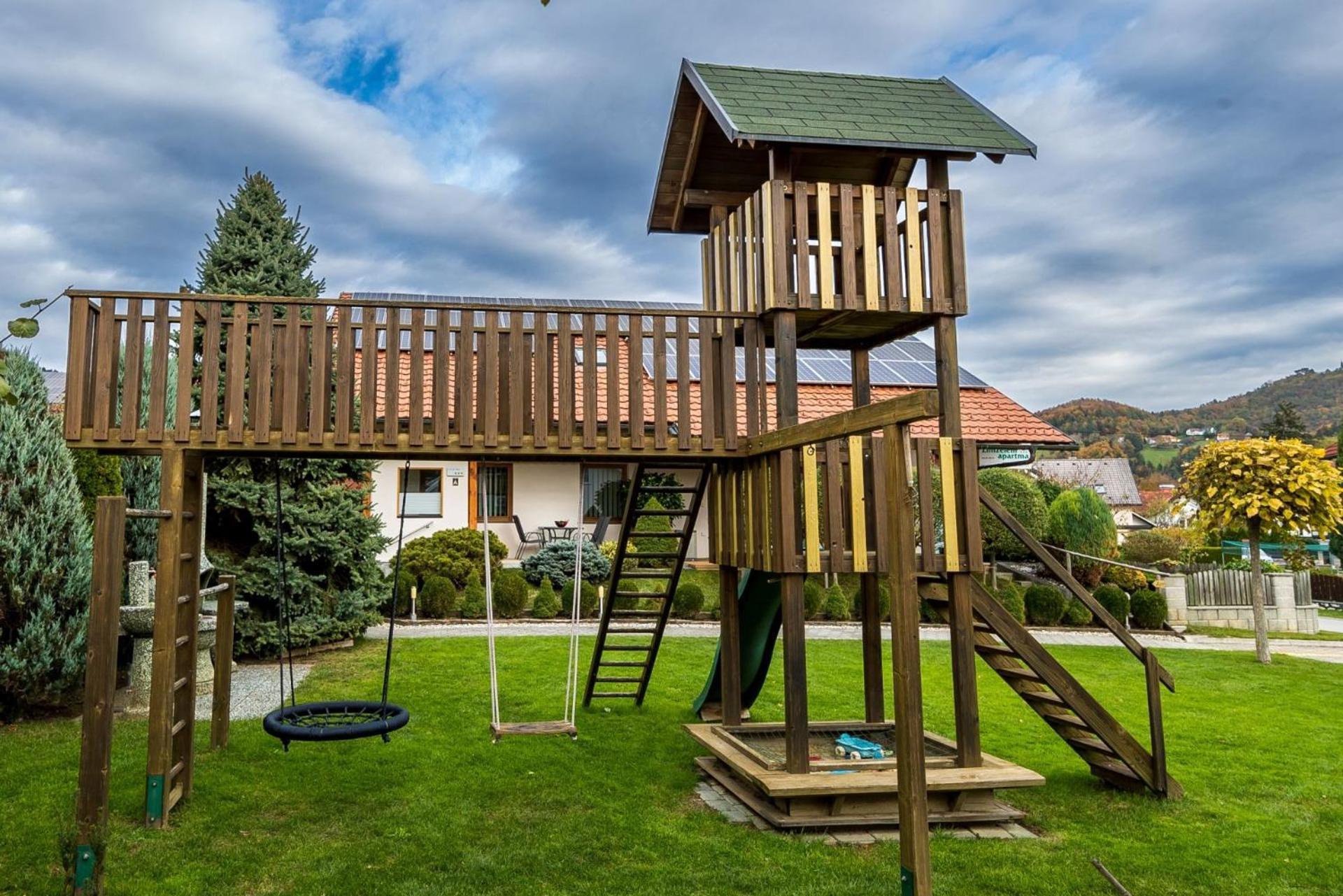 Zimzeleni Apartments Zreče Zewnętrze zdjęcie